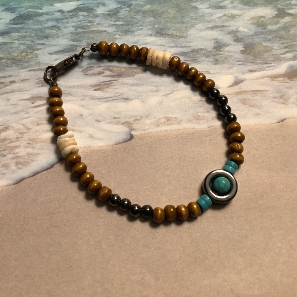 Hematite & howlite beaded bracelet with bracelet